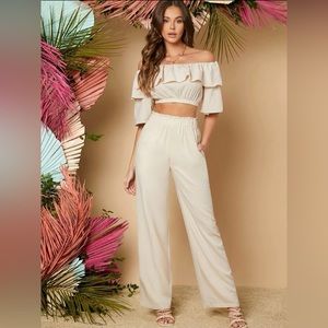 NWOT - two piece off the shoulder linen outfit